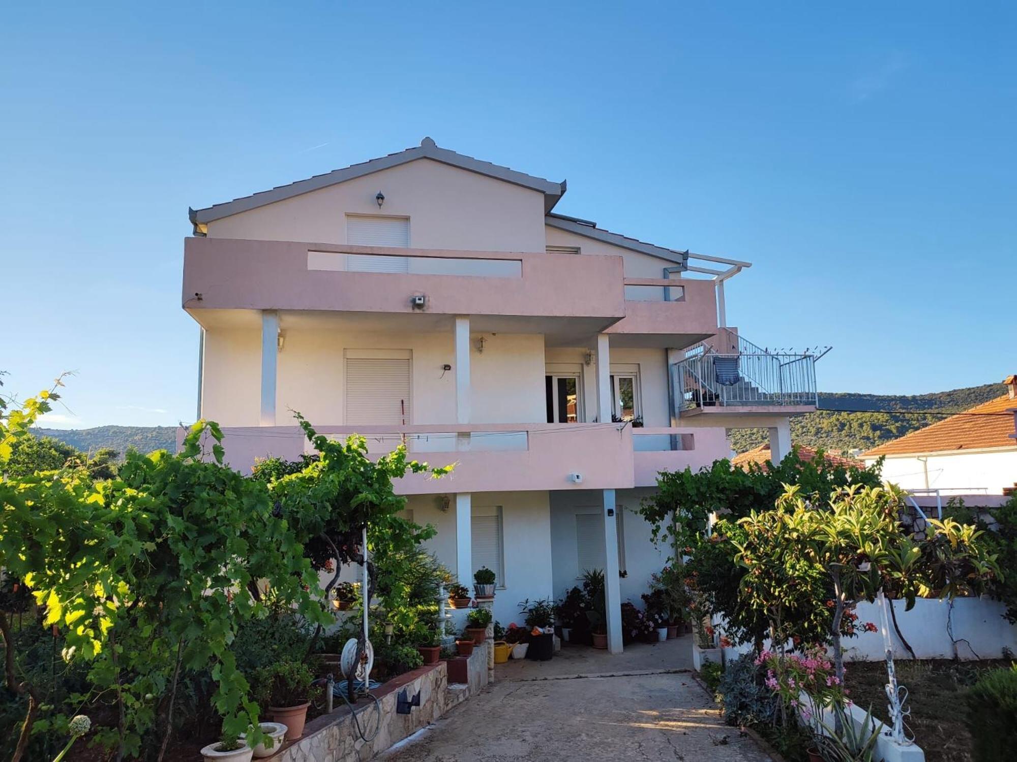 Apartment Slaven Vinišće Exteriér fotografie