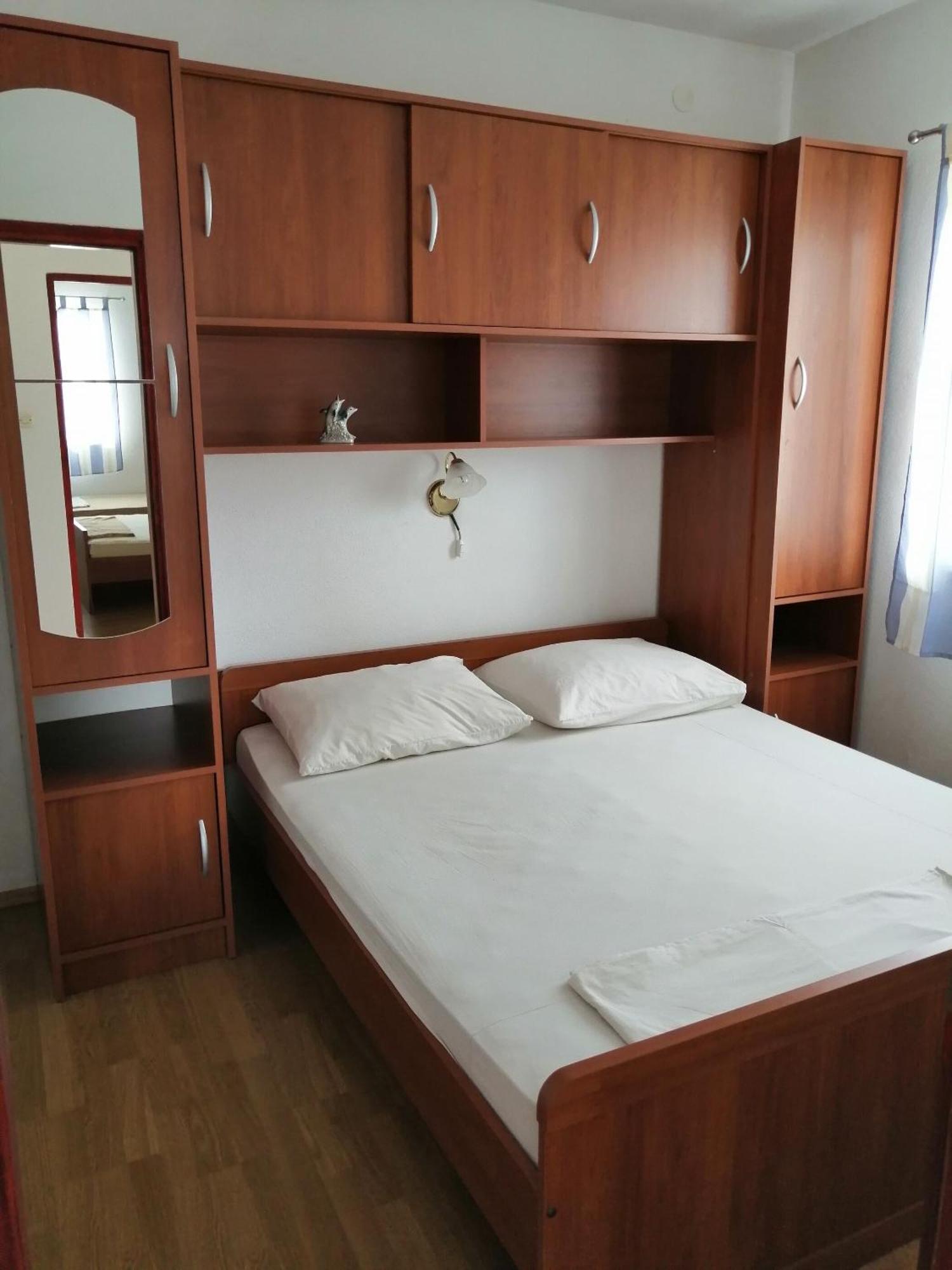 Apartment Slaven Vinišće Exteriér fotografie